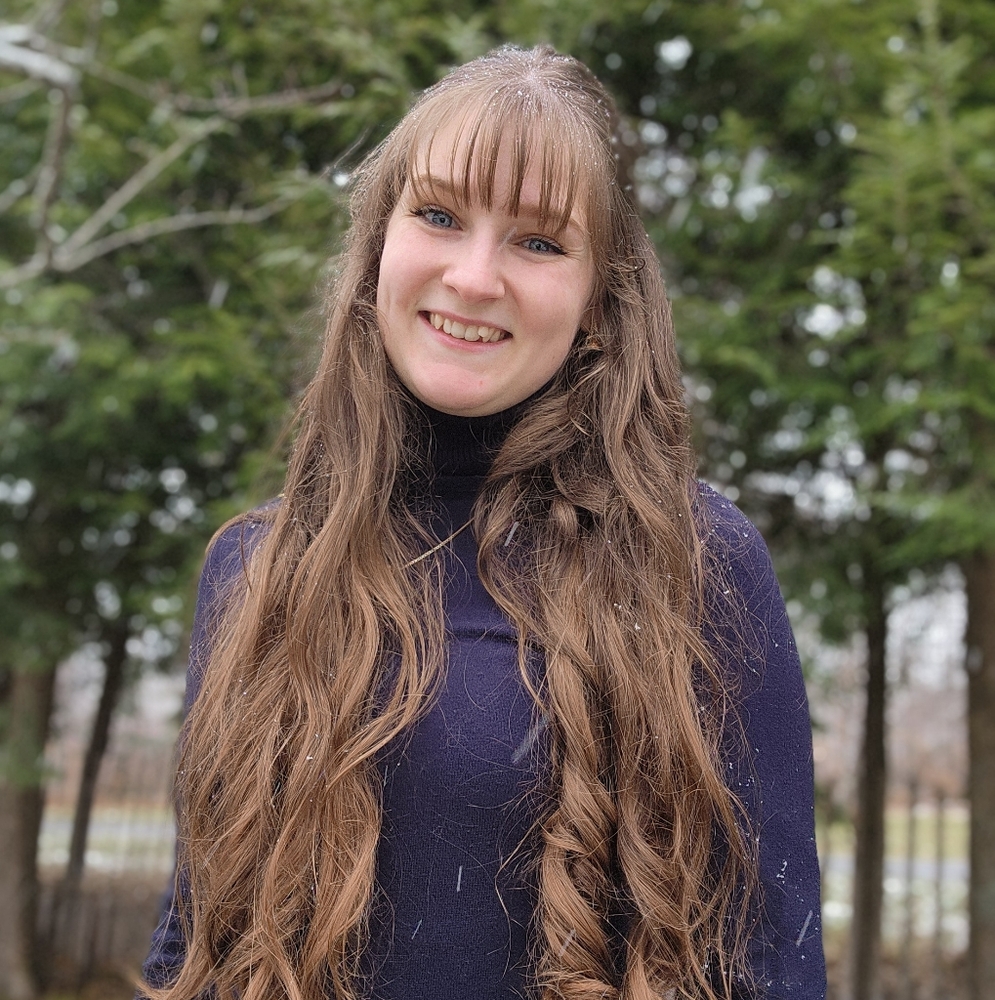 Meet your Posher, Emily